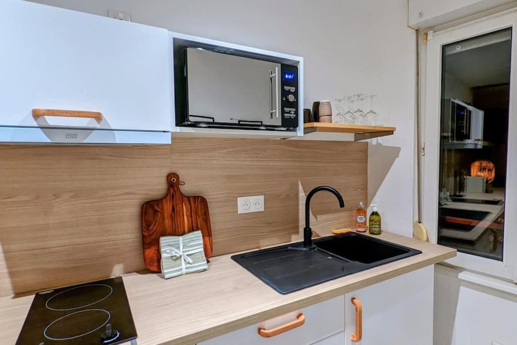 Le Petit Bali Apartment Selestat Bagian luar foto